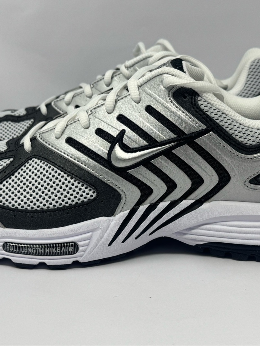 Nike Air Pegasus 2K5 2005 Metallic Silver Black HQ3031-002 Men’s Size 10.5 NoLid